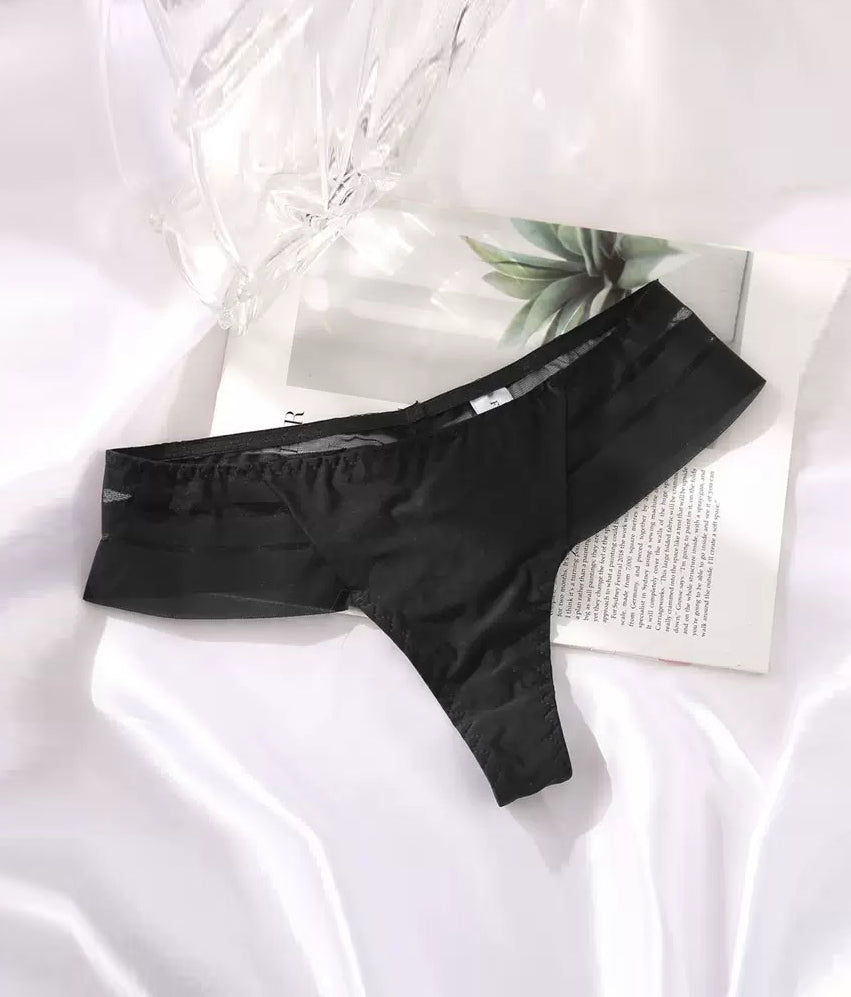 Culotte sexy en dentelle sans coutures et maille creuse unie