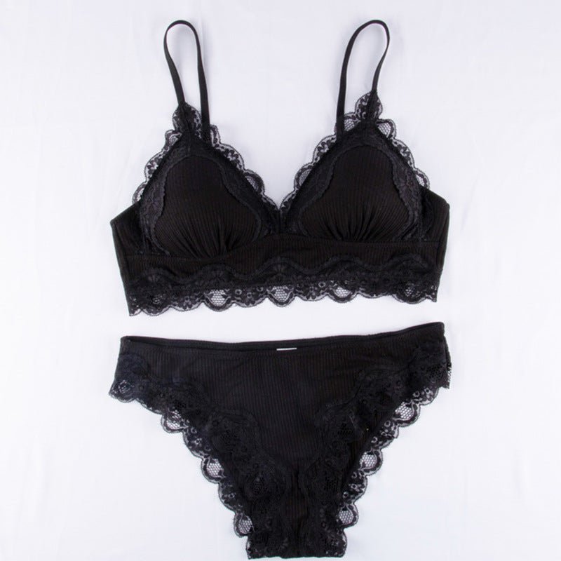 Ensemble de lingerie en dentelle - Soutien-gorge et culotte sans armatures
