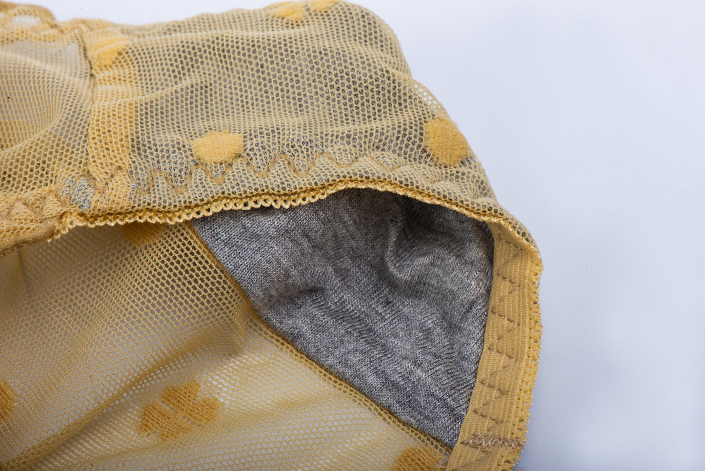 Culotte sexy en dentelle à volants et pois mignons 